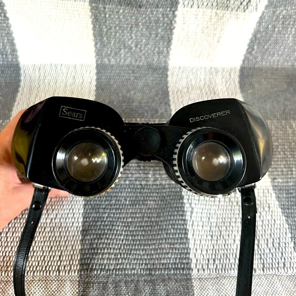 7x50 Sears Discoverer wide field binocular with neck strap
